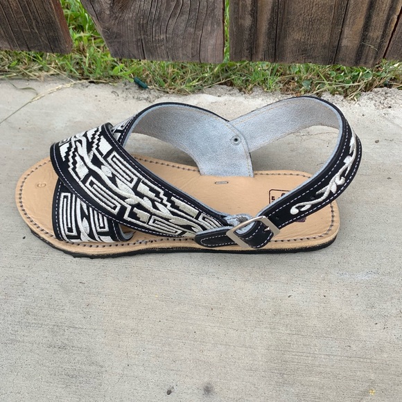MEN LEATHER MEXICAN PITEADO SANDALS HUARACHE main image 6